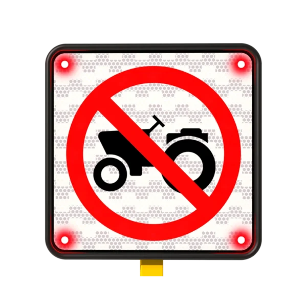 Señal SR-29 Prohibido el tránsito de maquinaria agrícola Solar 45x45 cm​