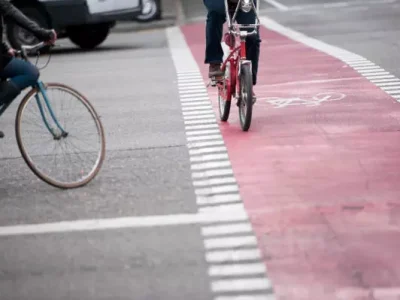 Conoce las reglas básicas acerca de las ciclovías